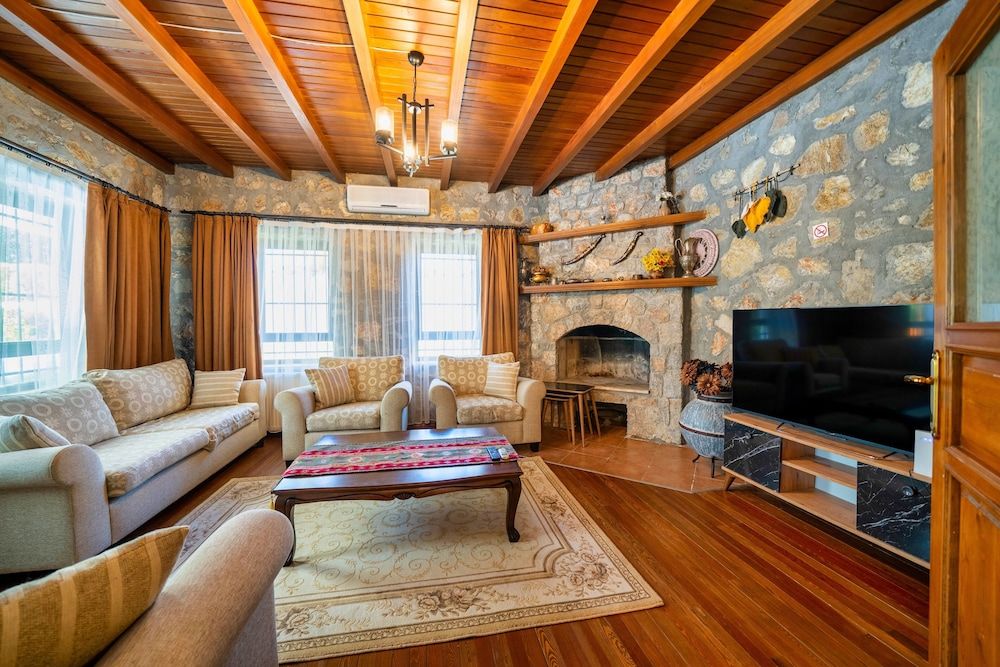 Lemon Villa Fethiye Very Special Location and Stylish Design Villa, 4 Bedrooms, Private Pool, Garden View 18