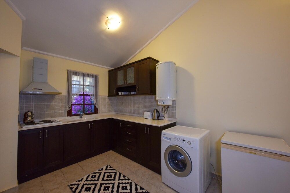 Bougainvillea Houses Family Apartment 19