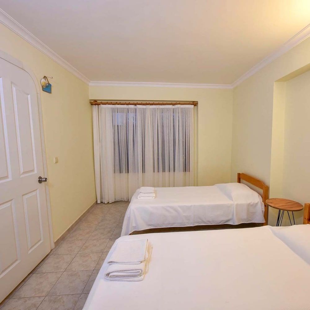 Bougainvillea Houses Family Apartment 8