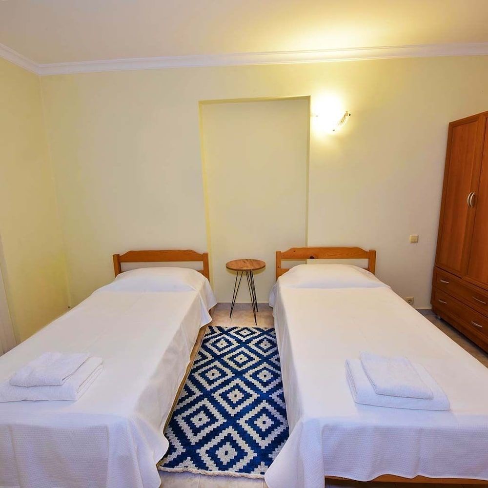 Bougainvillea Houses Family Apartment 7