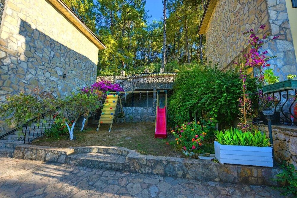 undefined Bougainvillea Houses 4