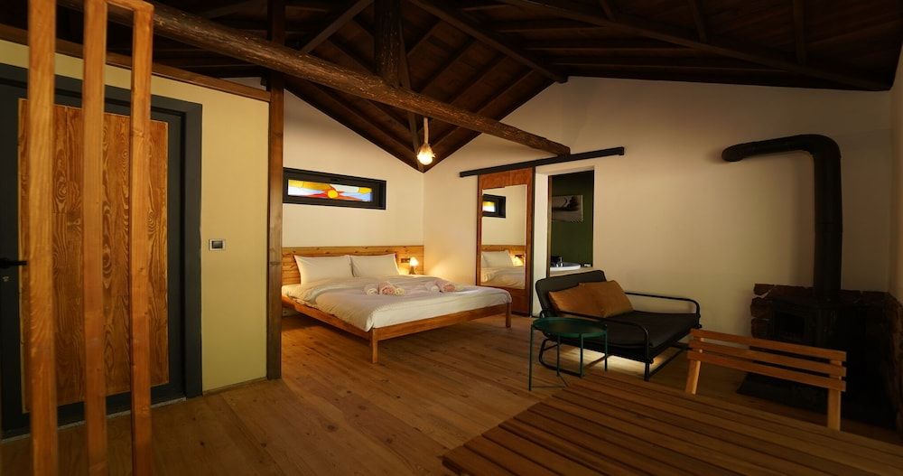 undefined Cragus Inn 9