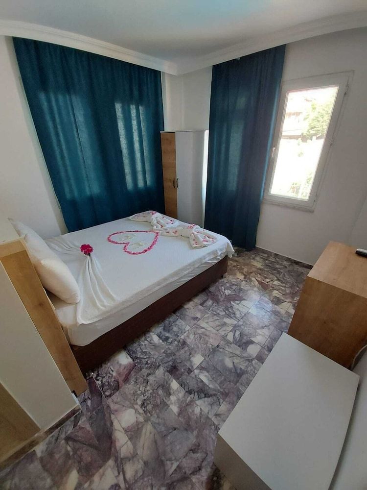 undefined Bella Rose Hotel 3