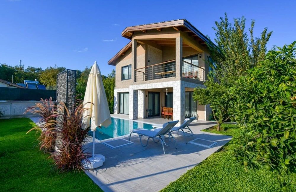 undefined Gorgeous Villa With Private Pool and Jacuzzi in Fethiye 4