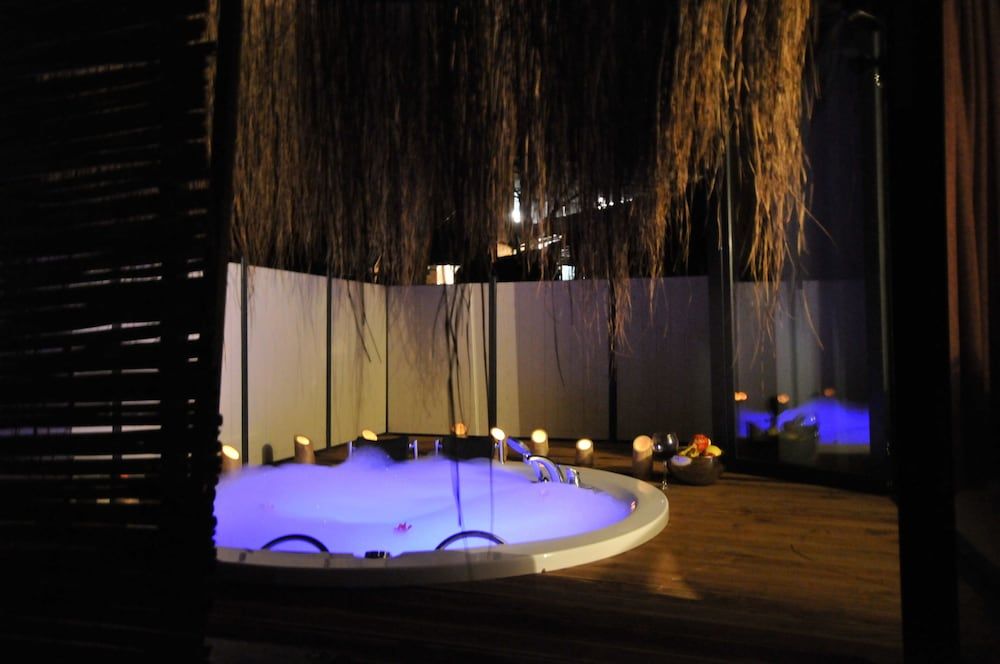 Mossa Afkule Luxury Room 8