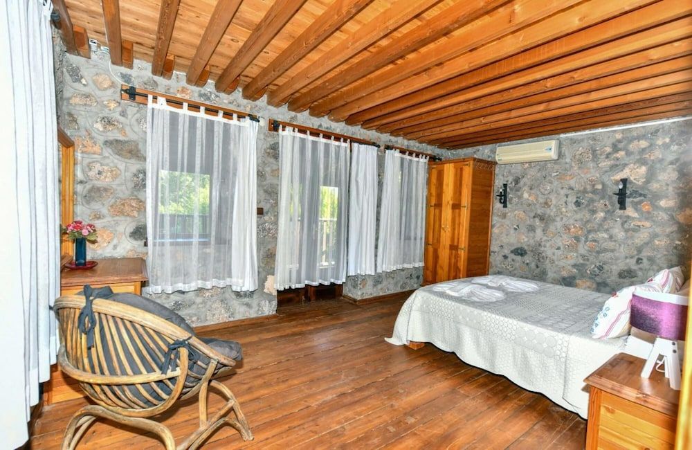 undefined Peaceful Villa With Private Pool and Garden in Fethiye 4