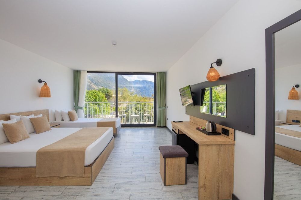 Hotel Meri All Inclusive Superior Triple Room, 1 Bedroom, Sea View 6