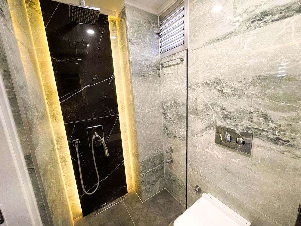 Platinum Apartments Luxury Apartment 9