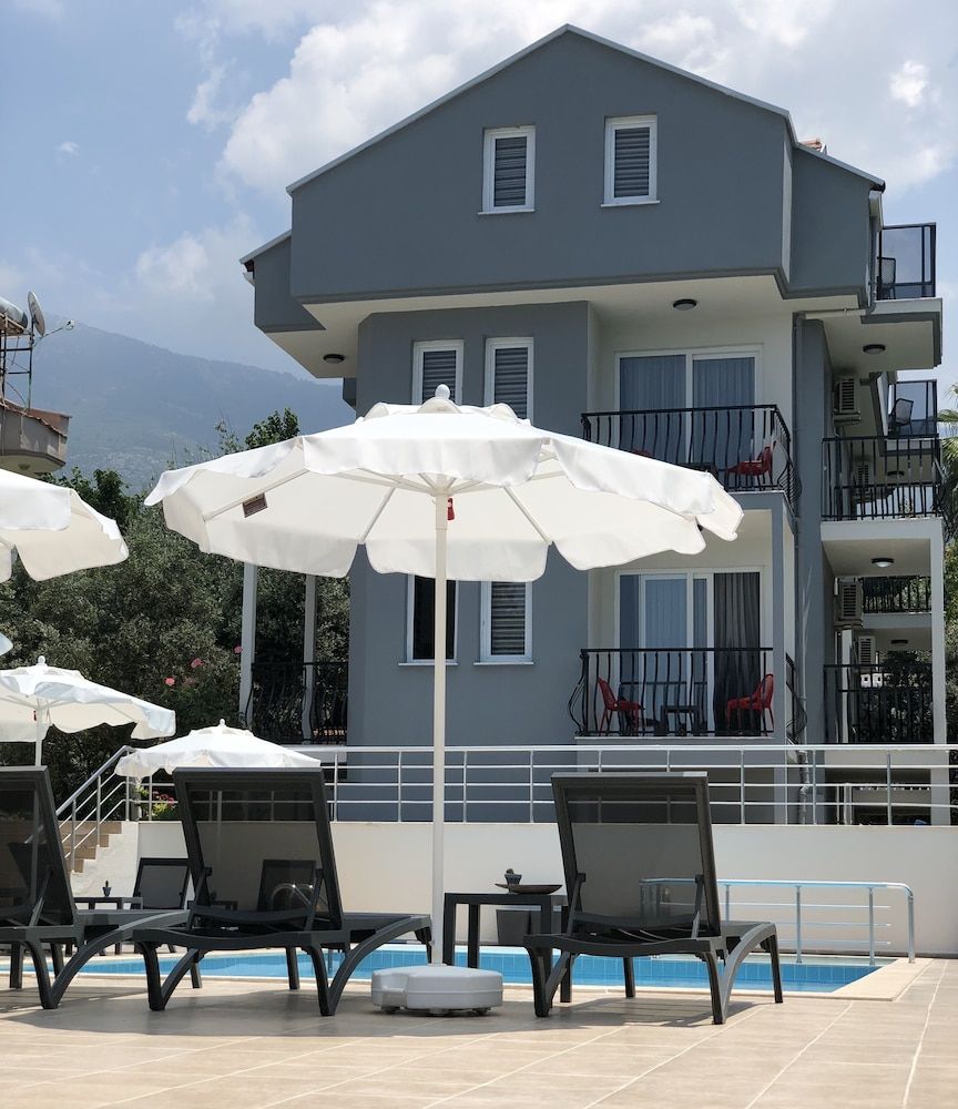 undefined Platinum Apartments 4