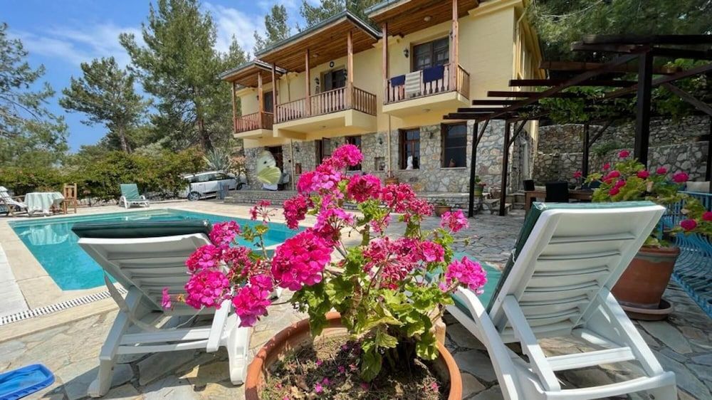 undefined Gorgeous Villa With Private Pool in Fethiye