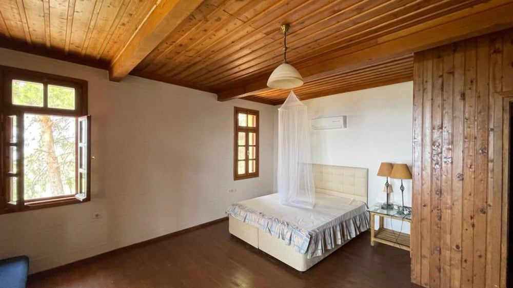 undefined Gorgeous Villa With Private Pool in Fethiye 4