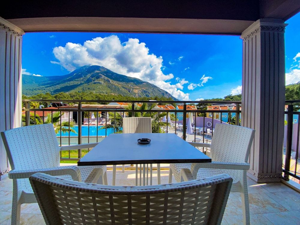 undefined Fethiye Nokta Kaya Suit 5