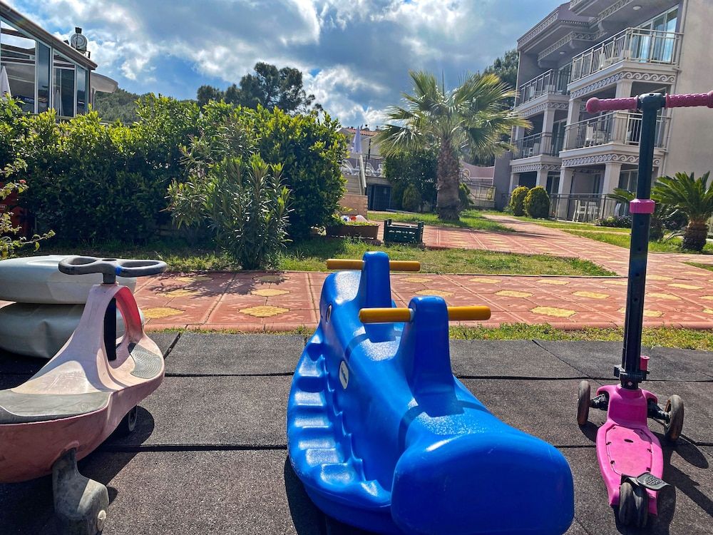 undefined Fethiye Nokta Kaya Suit 7