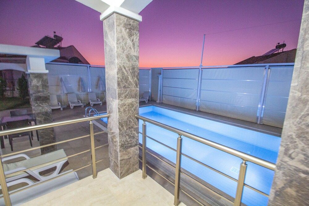 undefined Mendos Villa 5