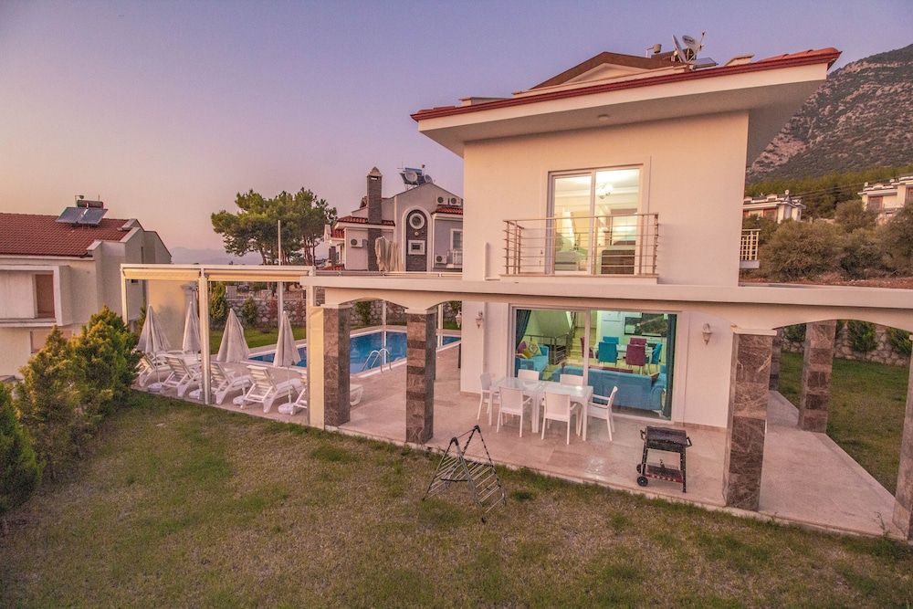 undefined Mendos Villa 2