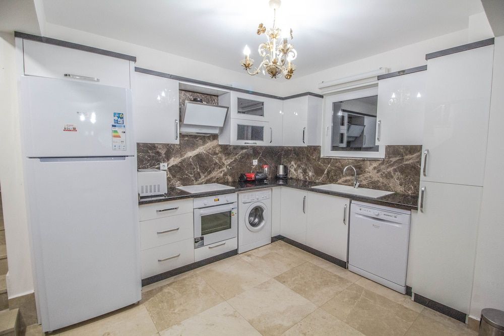 Mendos Villa Business Villa 7