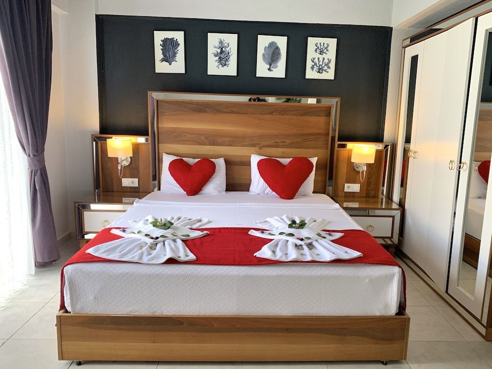 Fethiye Likya Suit A Villa Basic Villa, Jetted Tub, Pool View 6