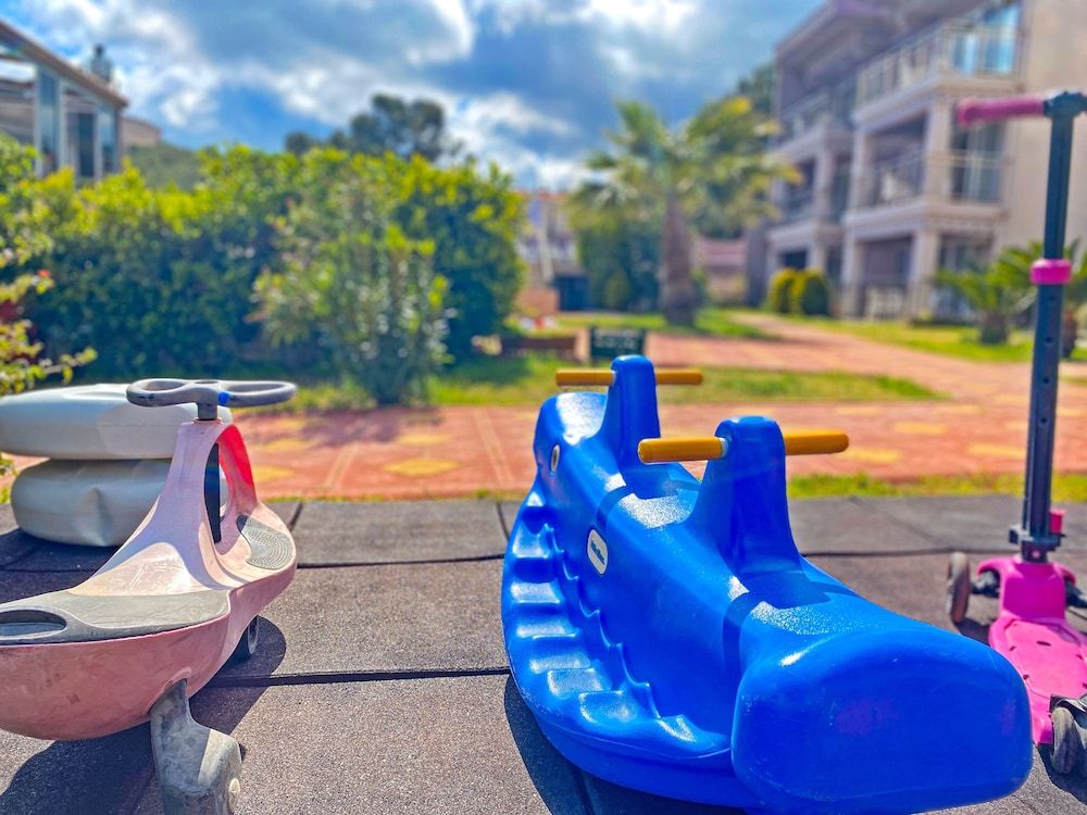 undefined Nokta Calis Suit 5