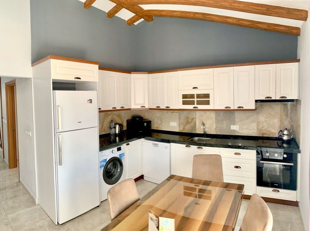 Fethiye Likya Garnet 7 Villa Basic Villa, Jetted Tub, Pool View 5