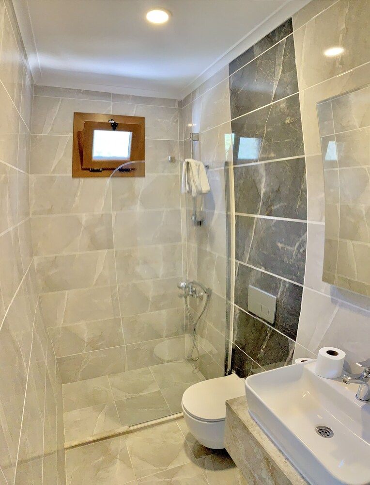 Fethiye Likya Garnet 7 Villa Basic Villa, Jetted Tub, Pool View 13