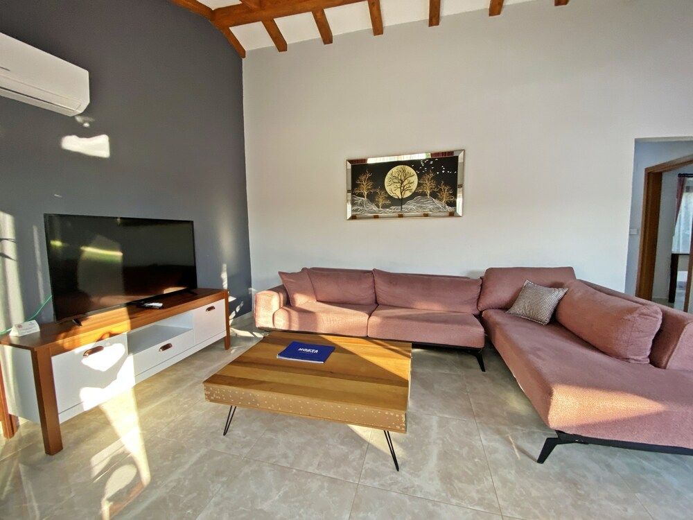 Fethiye Likya Garnet 7 Villa Basic Villa, Jetted Tub, Pool View 10