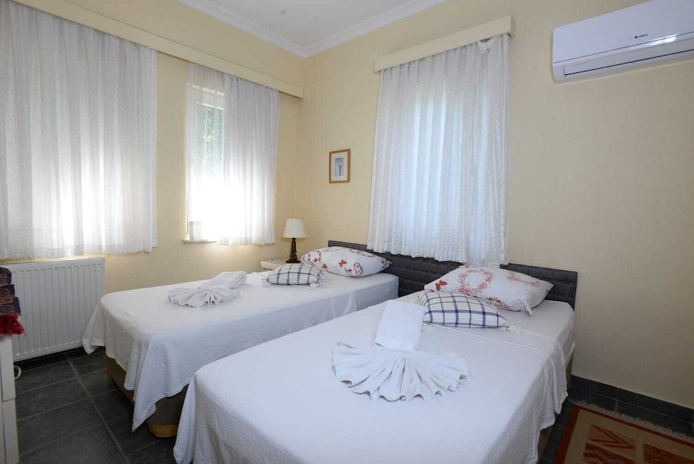 Villa Yasemin Family Villa, Pool View, Garden Area 3