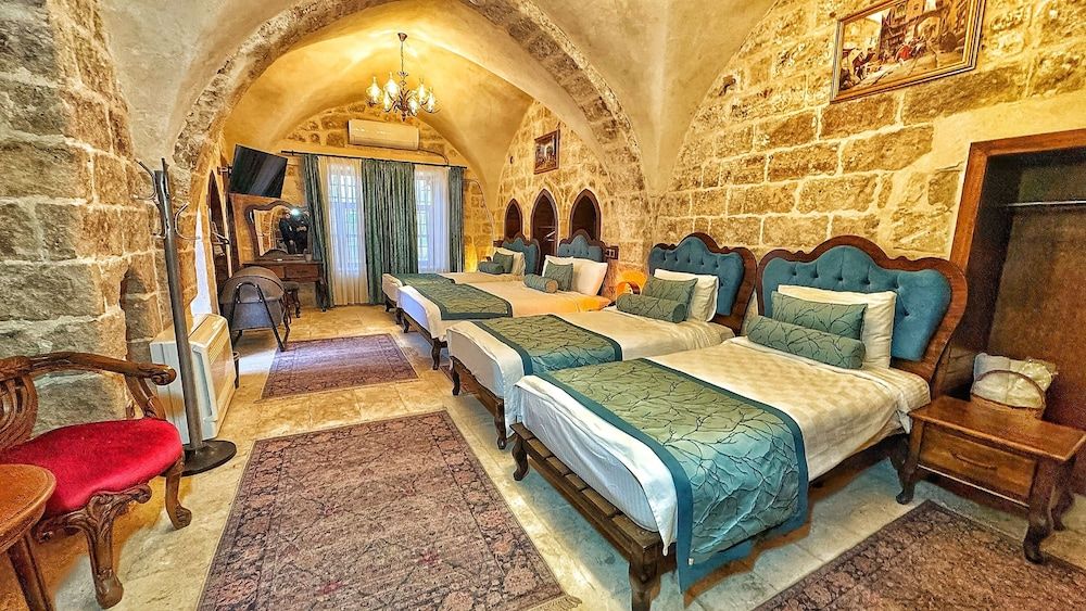 Fairouz Otel Family Room, Multiple Beds, Jetted Tub, City View 3