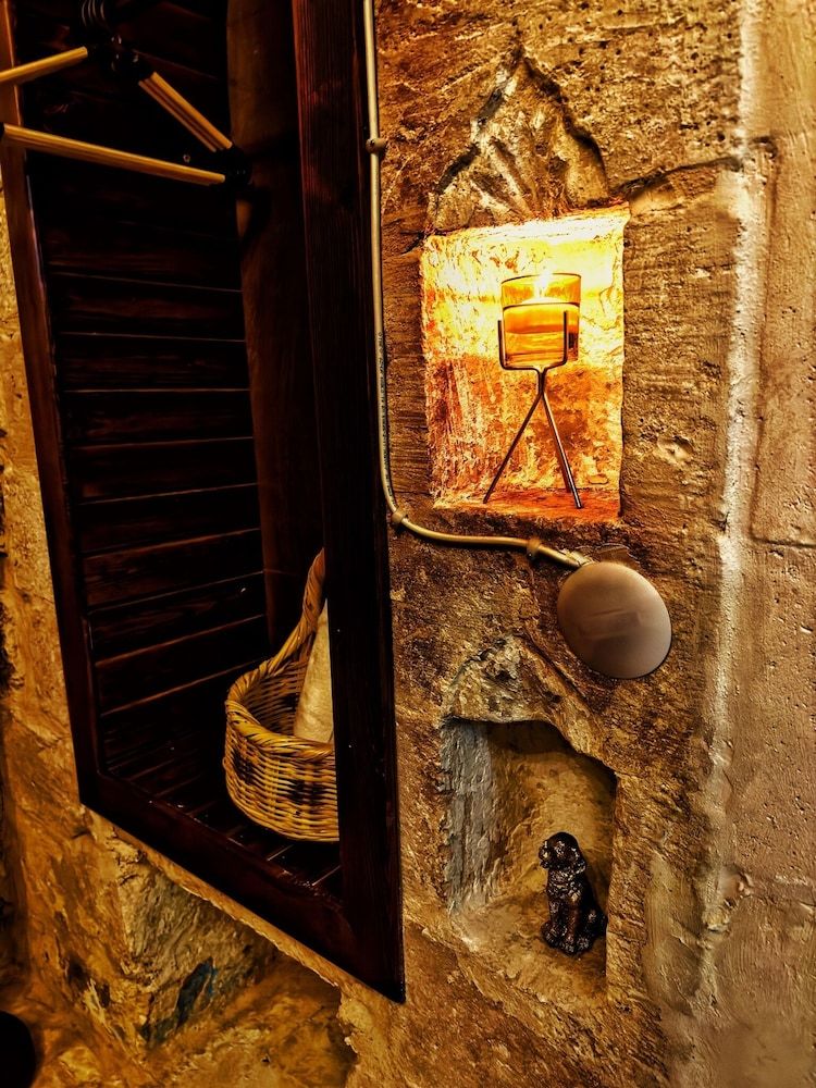 Fairouz Otel Exclusive Double or Twin Room, 1 King Bed, Balcony, City View 5