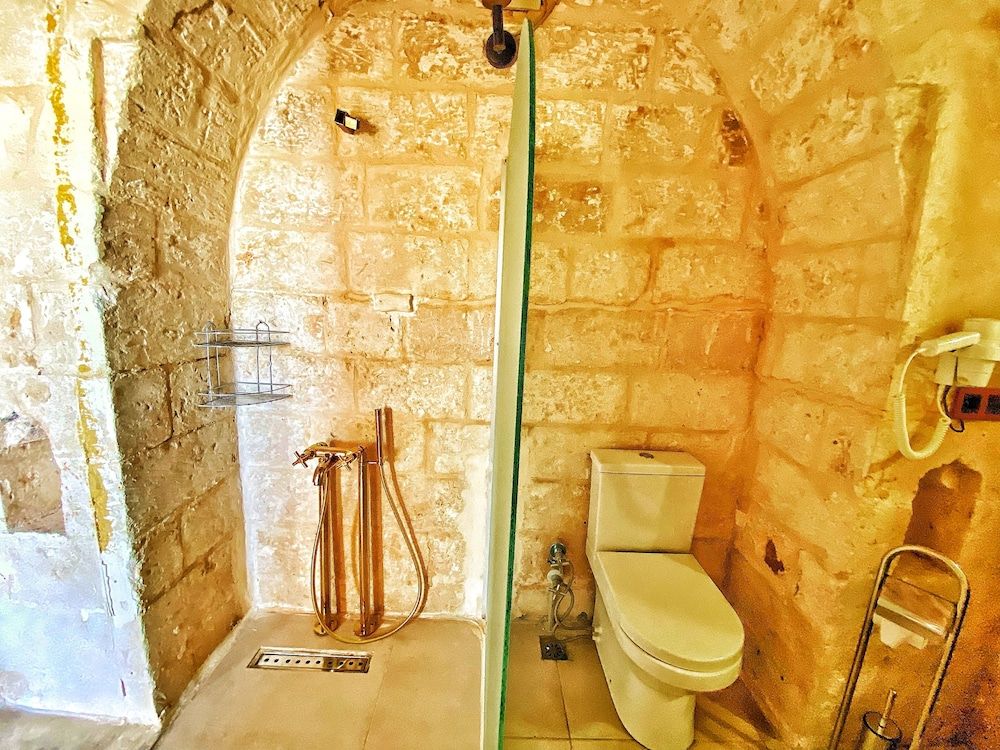 Fairouz Otel Exclusive Double or Twin Room, 1 King Bed, Balcony, City View 4