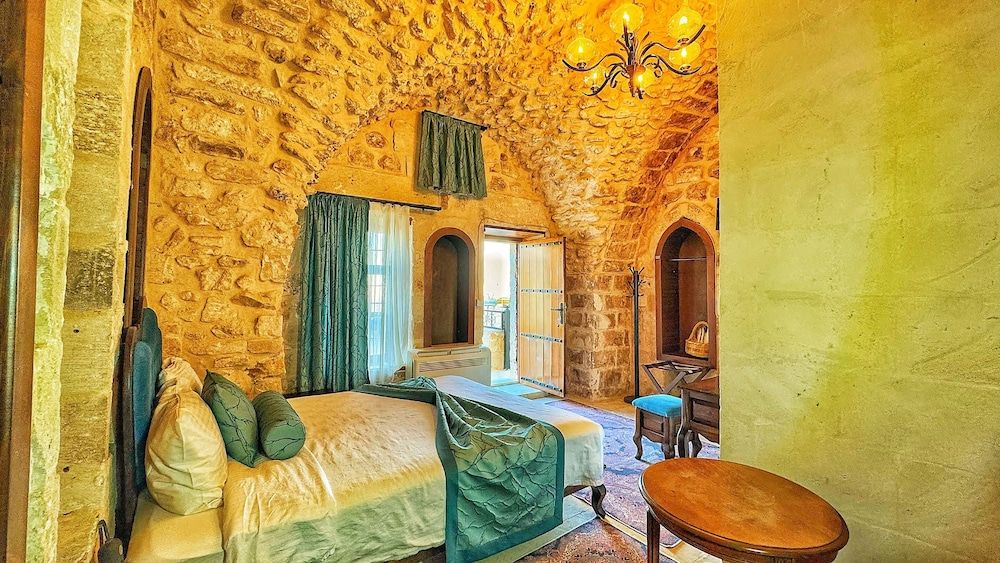 Fairouz Otel Exclusive Double or Twin Room, 1 King Bed, Balcony, City View 6