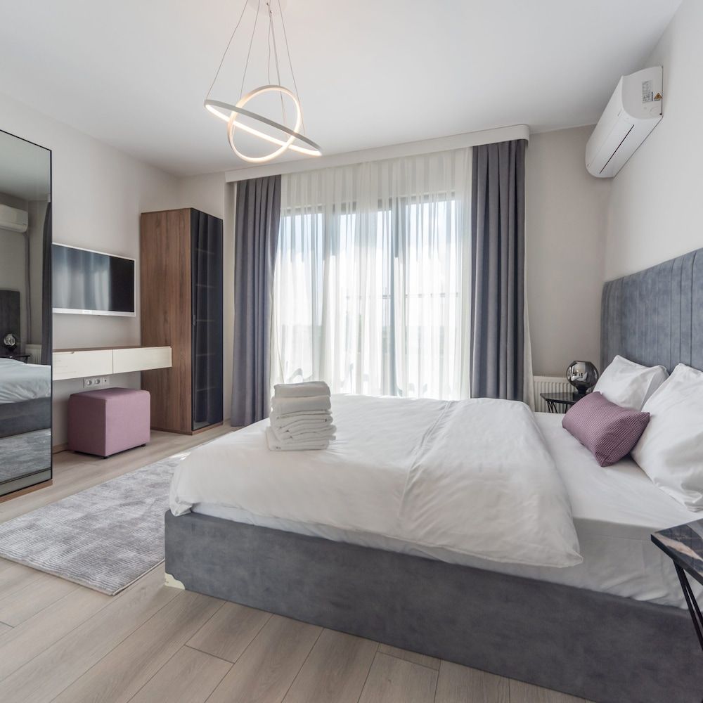 Green Hills Suites Executive Suite, 2 Bedrooms