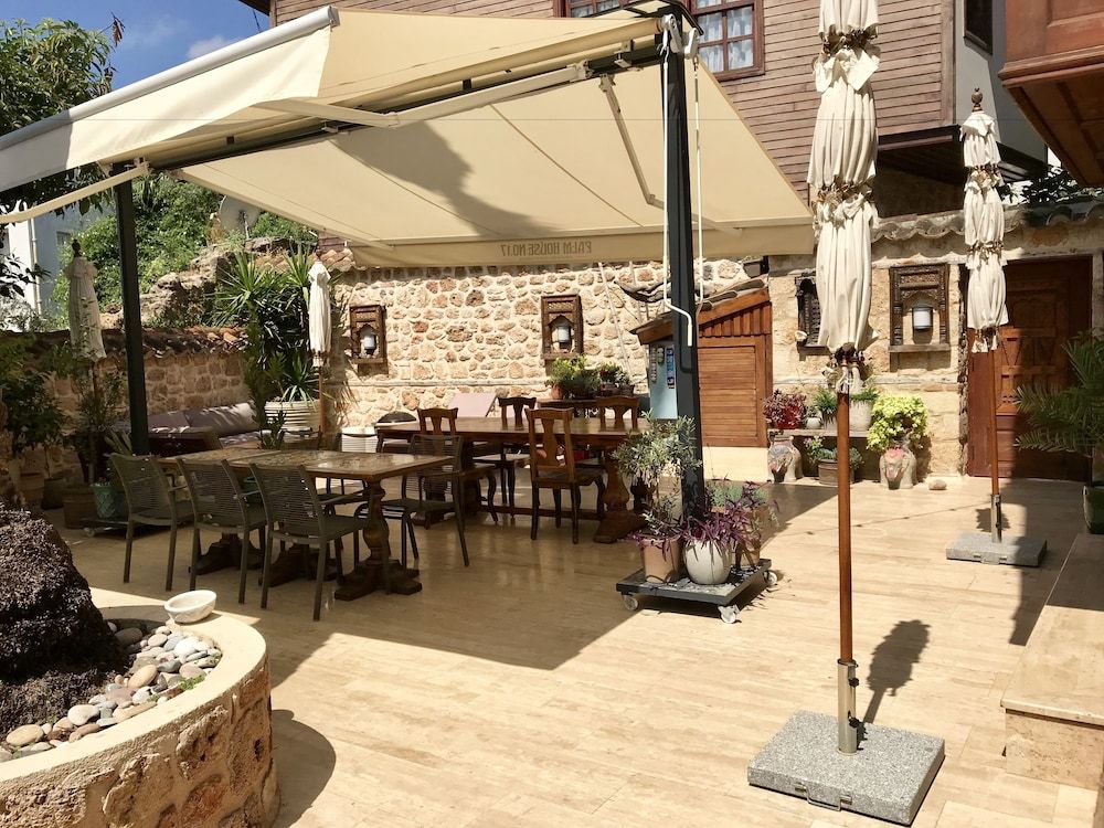 undefined Palm House 17 Oriental Guesthouse 3