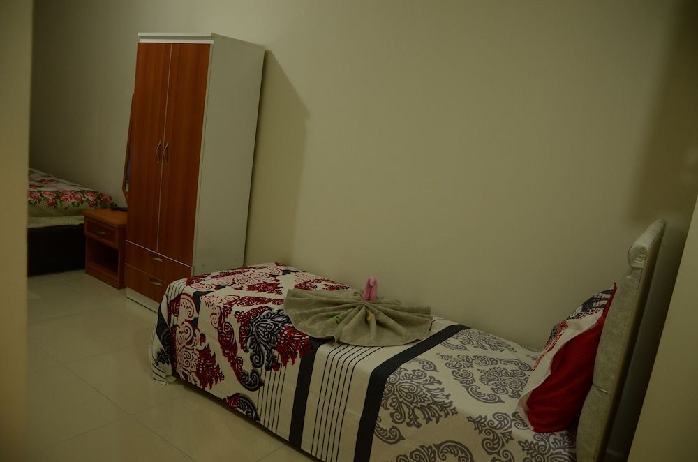 Hotel Alyans Family Room 3