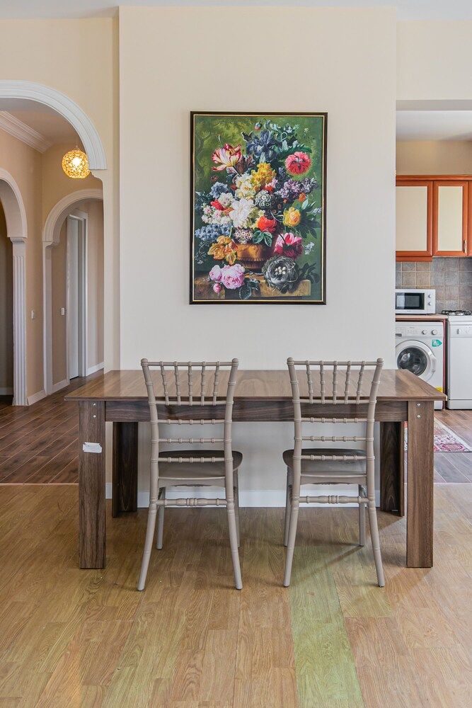 undefined Lara Suits 6