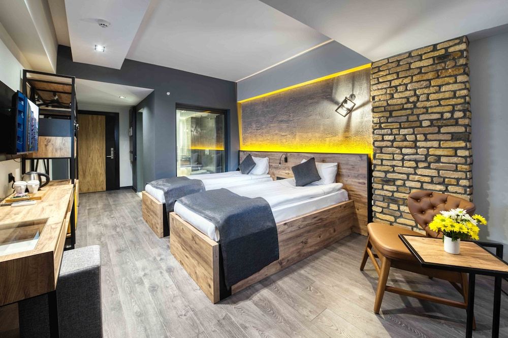 undefined Afflon Hotels Loft City 10