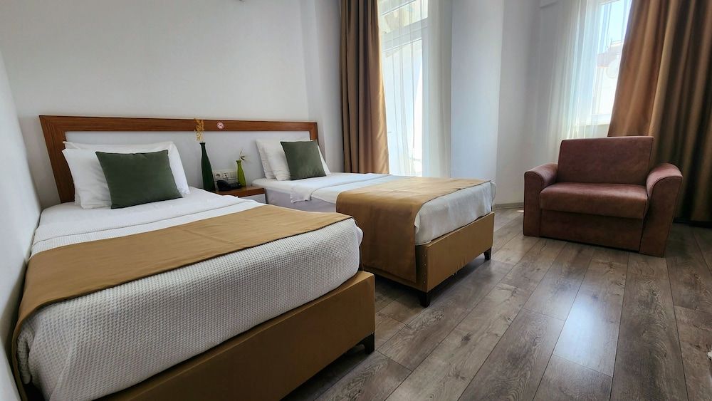 undefined Karden Otel 5