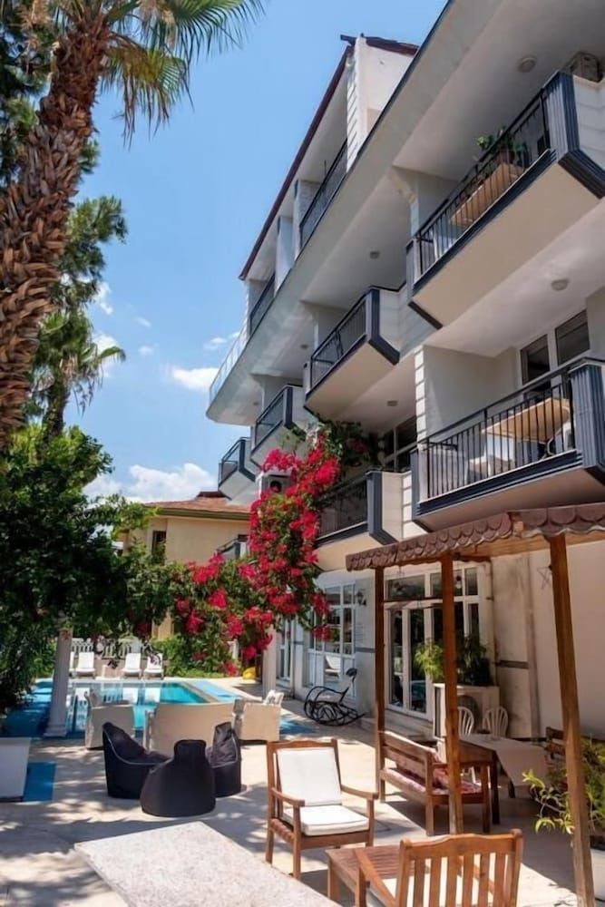 undefined Serenity Lara Hotel 2