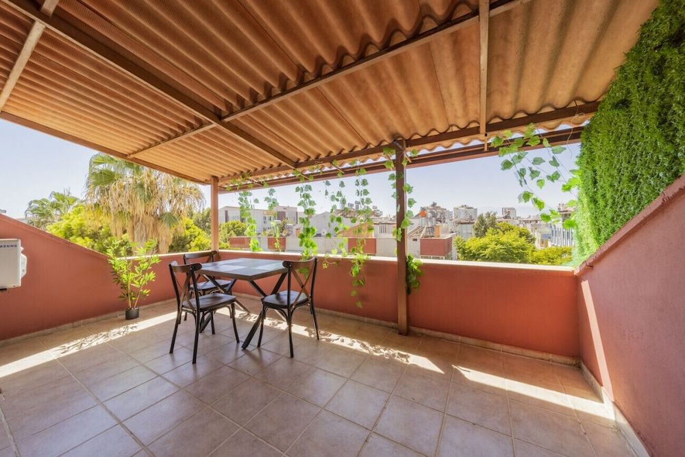 undefined Central Flat Near Shore in Muratpasa With Terrace 2