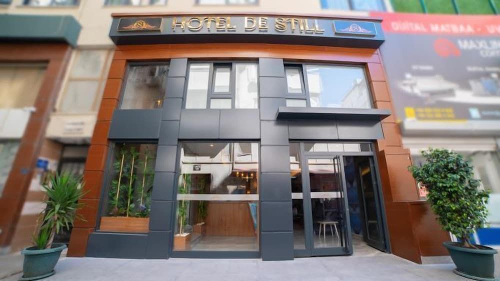 undefined HOTEL DE STILL