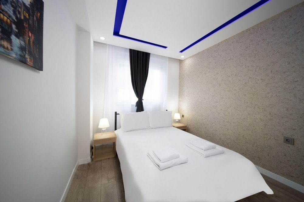 undefined Cozy Apartment With Central Location in Antalya 3