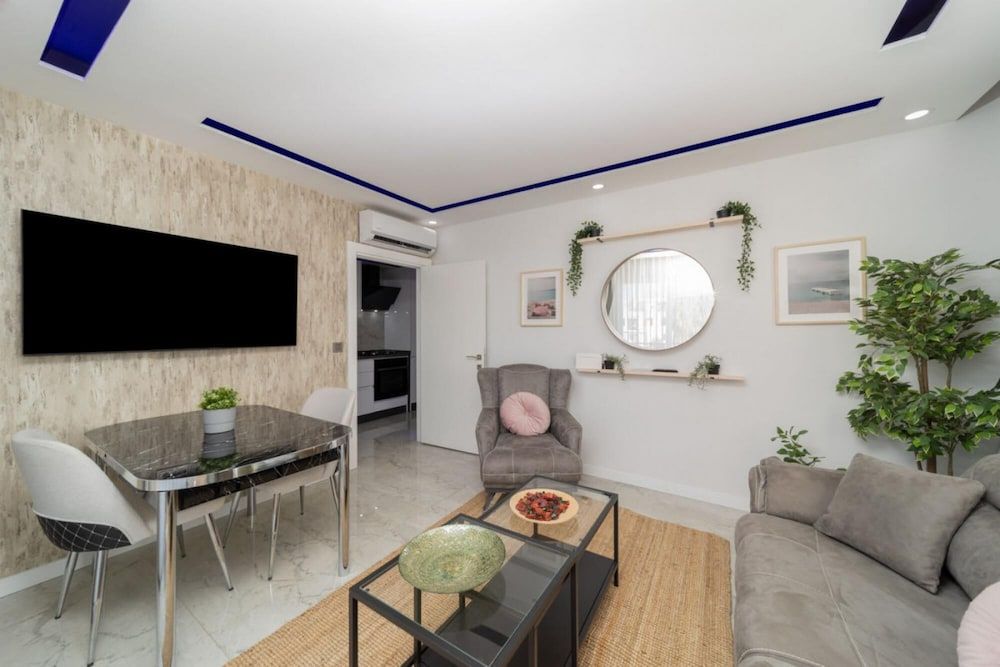 undefined Missafir Modern Flat Near Beach in Antalya