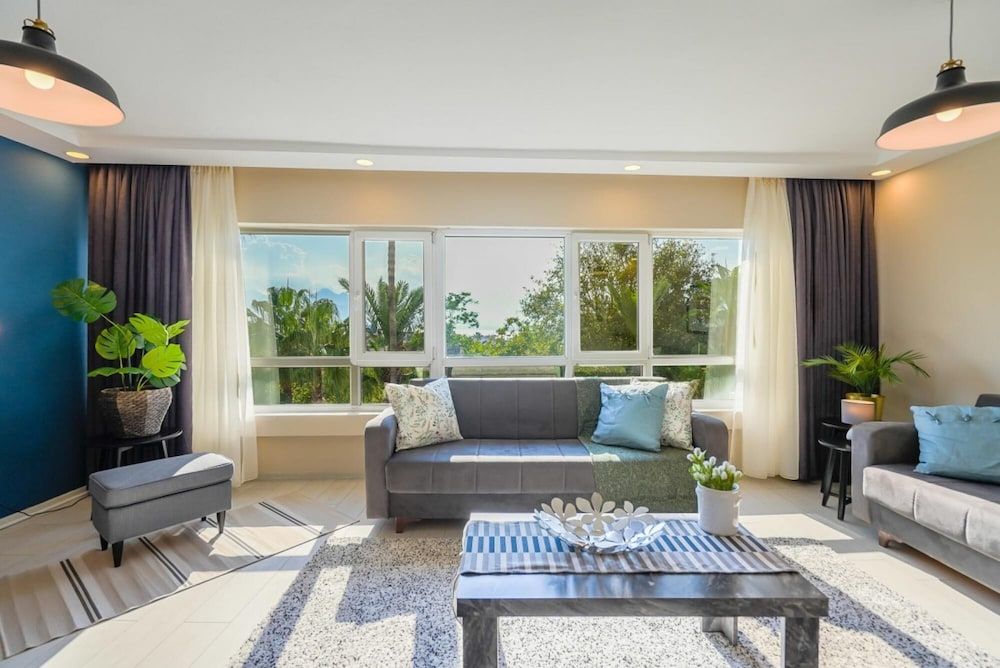 undefined Missafir Stylish Flat Near Hadrian s Gate 7