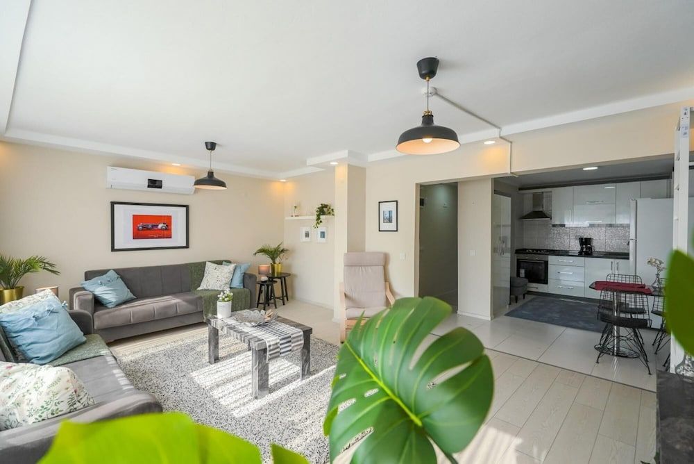 undefined Missafir Stylish Flat Near Hadrian s Gate 3