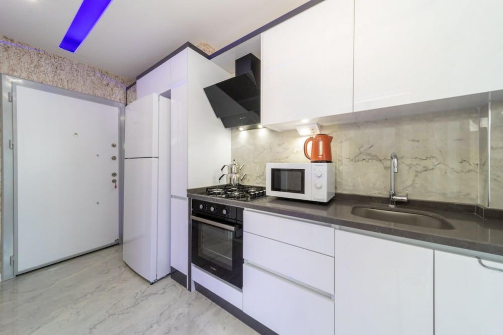 undefined Modern and Central Flat Near Beach in Antalya 2