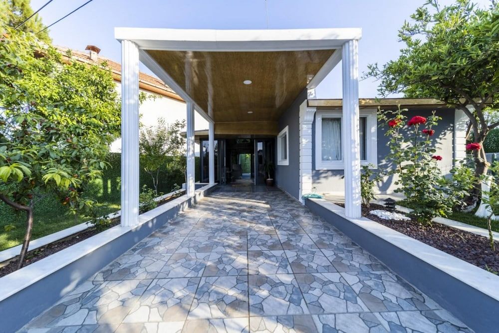 undefined Villa With Private Pool Near Airport in Muratpasa 2