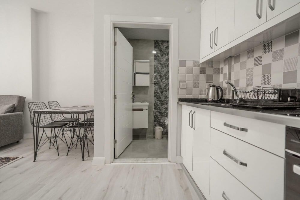 undefined Charming and Central Flat Near Beach in Muratpasa 9