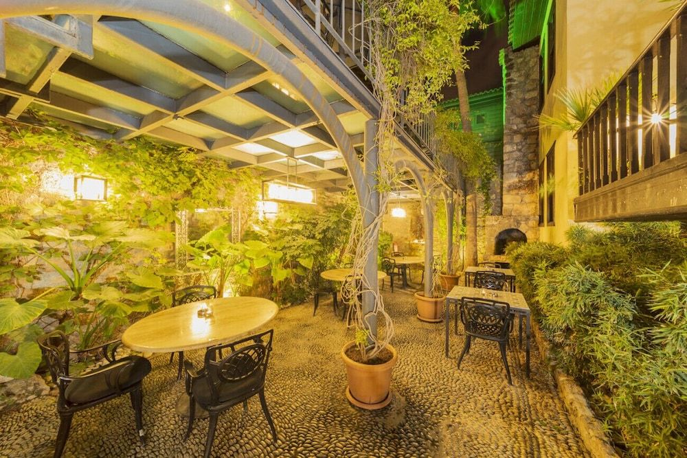 undefined Glamorous Hotel Room Near Hadrian s Gate 2