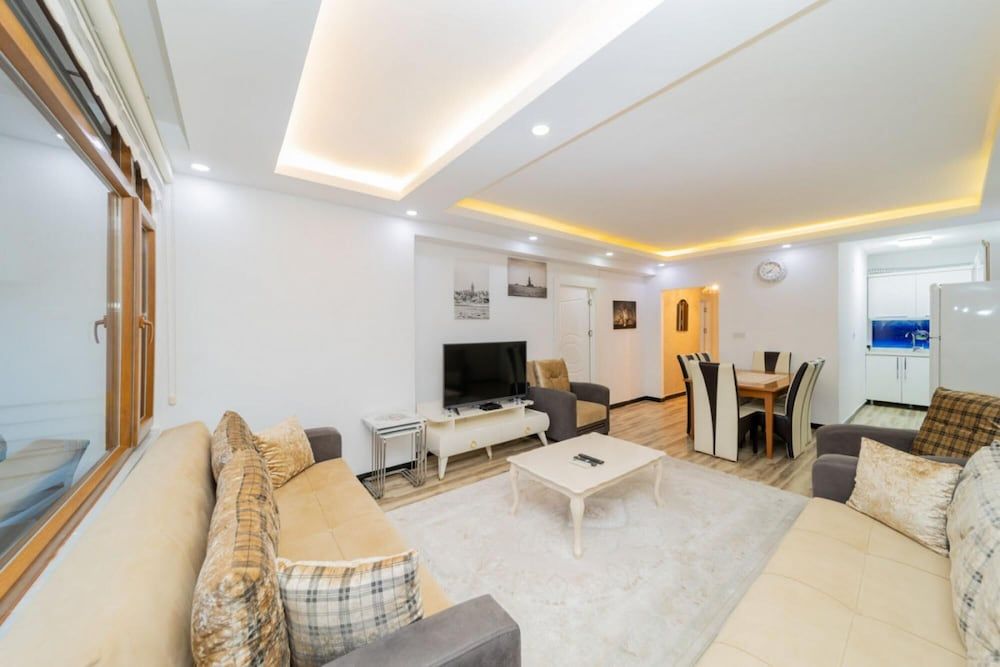 undefined Central Flat Near Markantalya Mall in Muratpasa 5