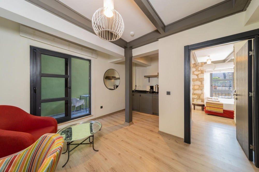 undefined Pleasant Hotel Room Near Hadrian s Gate 7