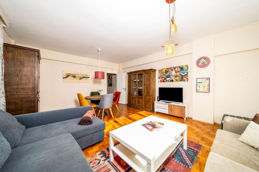 undefined Cozy Flat With Central Location in Muratpasa 2